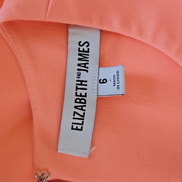 Elizabeth and James "Claire" Dress - Picture 3 of 5